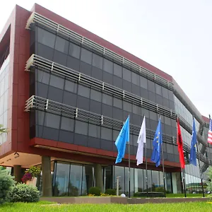 Western Premier Ark 4* Ринас