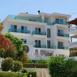 Hotel Eksamilia, Ksamil