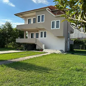 Hostel Rinas Ринас